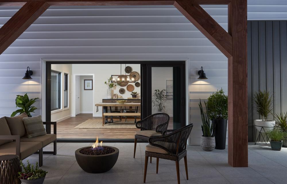 porch with sliding door